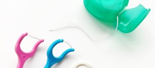 さまざまなタイプのデンタルフロス